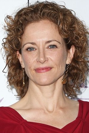 Leslie Hope Leslie Hope